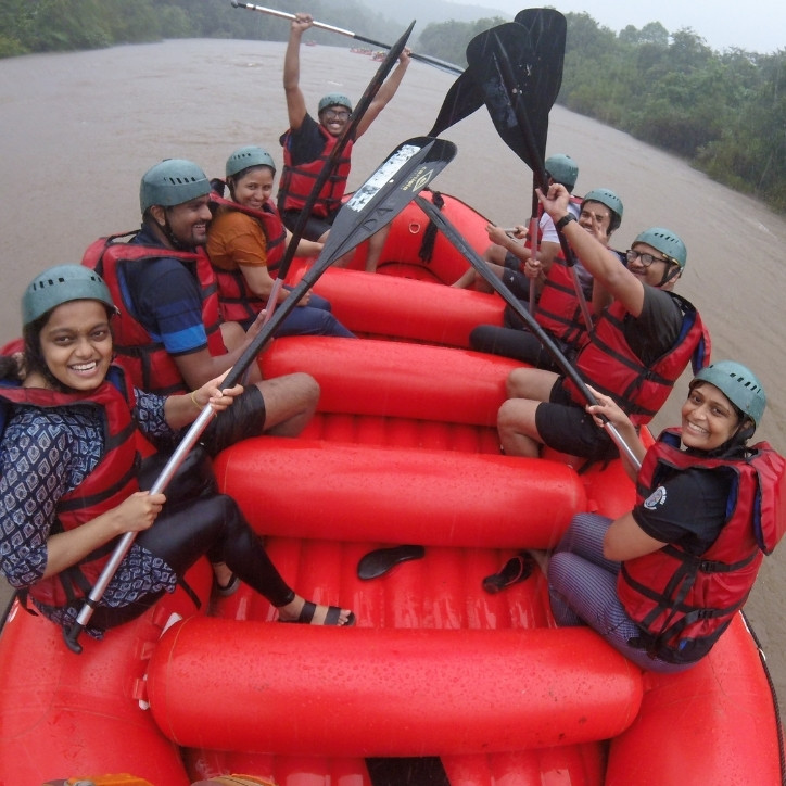 SDK Engineering Team members spending a day rafting at their recent team outing